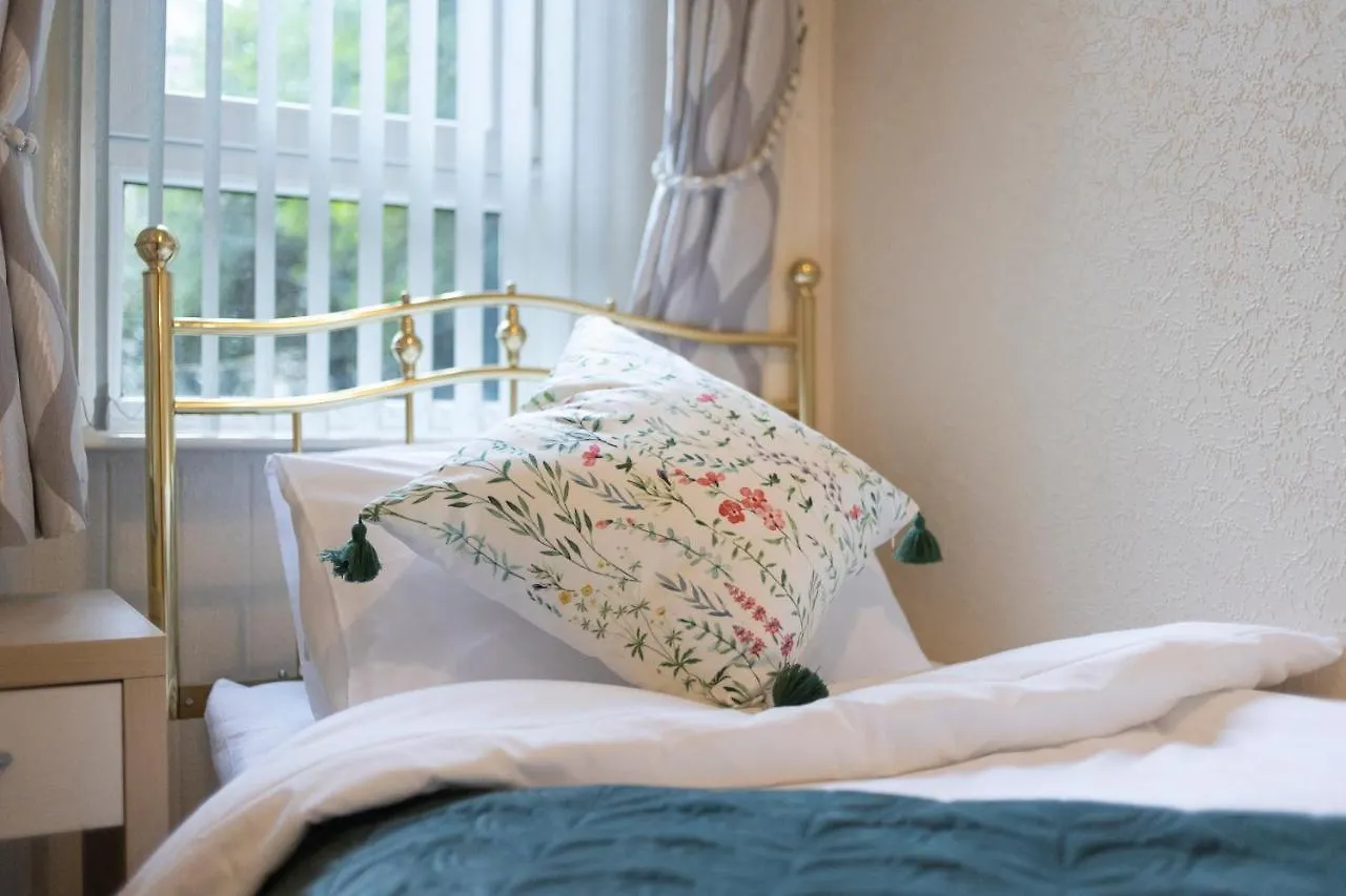 Oesis - Stylish Holiday Home Near Edinburgh City Centre 0*,  Verenigd Koninkrijk
